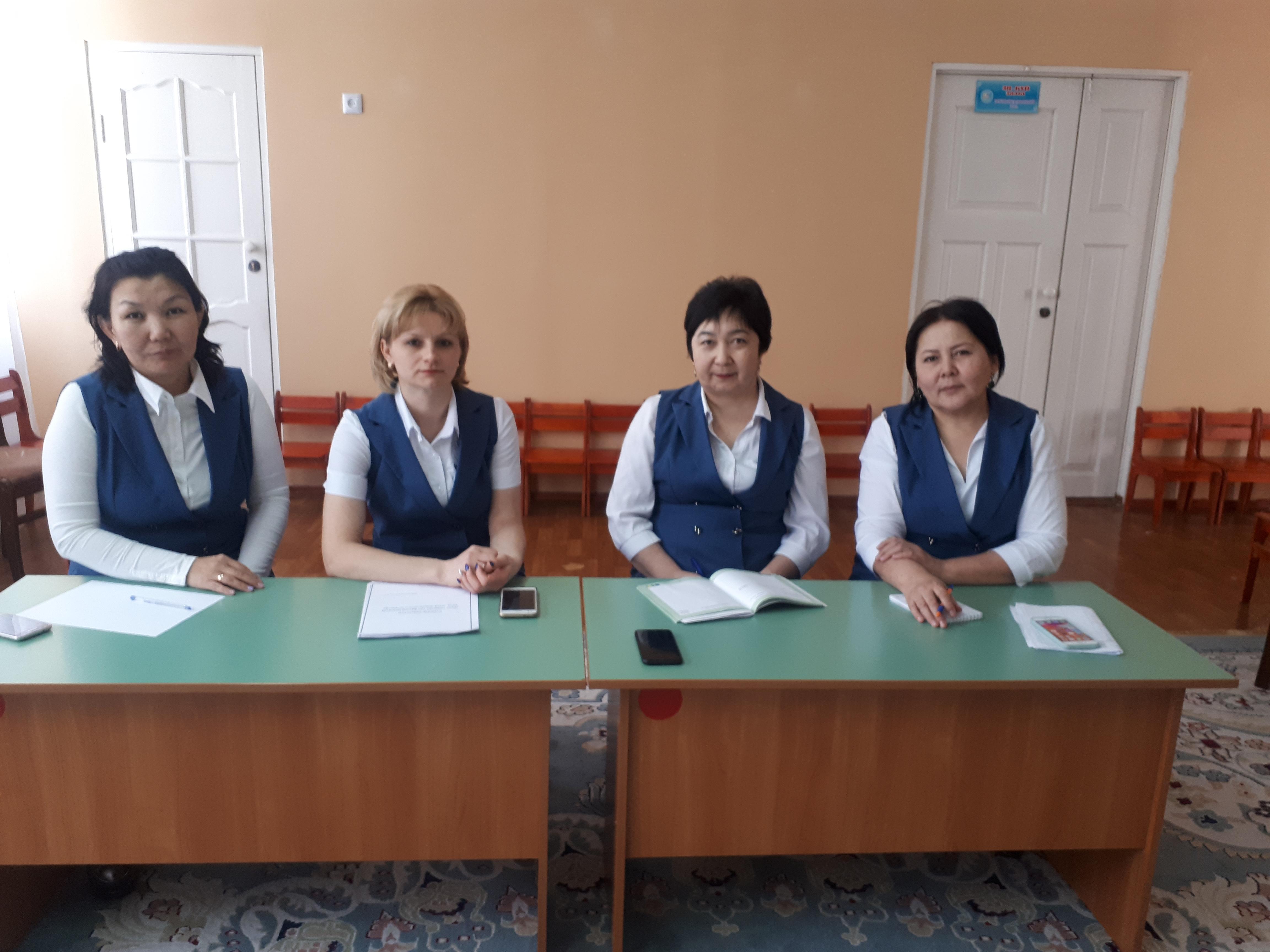 Семинар-практикум. Тема: "Речь  педагога  как  фактор  развития  речи  детей  дошкольного  возраста" Цель: Повышение культуры речи детей и профессиональной компетентности воспитателя ДО.